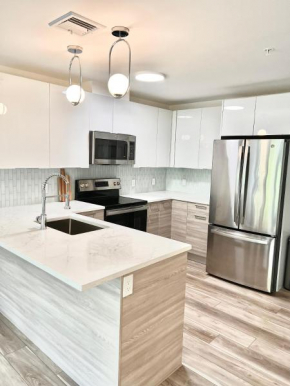 Luxury 2 Bed Apartment in Quincy